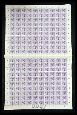 Lot 13135 Stamp collection Netherlands Indies 1941-1945