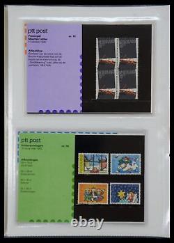 Lot 35144 Stamp collection Netherlands PTT presentation packs 1982-2021