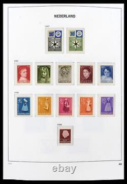 Lot 39469 Stamp collection Netherlands overcomplete 1957-2023 in 7 Davo albums