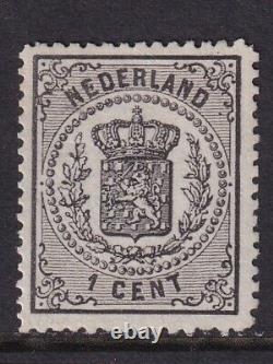 Netherlands 1869 NVPH 14 mint regummed VF / CAT VALUE $400+