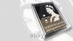 Netherlands 2016 Queen Elizabeth II Silver & Diamond Stamp MNH