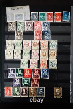 Collection de timbres néerlandais en demi-charges