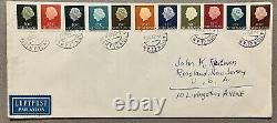 Couverture de la gare d'Amsterdam aux Pays-Bas en 1963 avec 11 timbres différents de la Reine Juliana