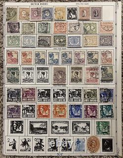 Lot de timbres néerlandais des Indes néerlandaises 1870-1942 sur une page d'album, petits ensembles, surcharges