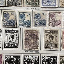 Lot de timbres néerlandais des Indes néerlandaises 1870-1942 sur une page d'album, petits ensembles, surcharges